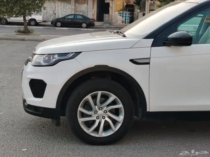 Land Rover Discovery Sport 2018 9