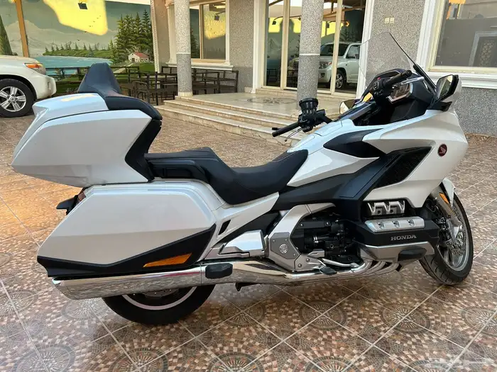 هوندا قولد وينق 2022 قير عادي 3