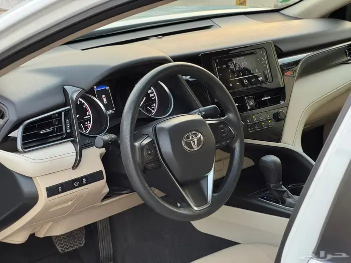 تويوتا كامري 2022 استاندر 22