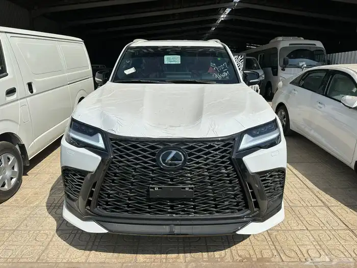 لكزس اف سبورت 2025 2