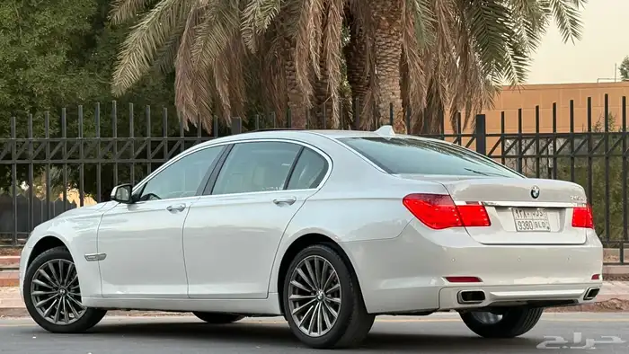 بي ام دبليوiL730 41