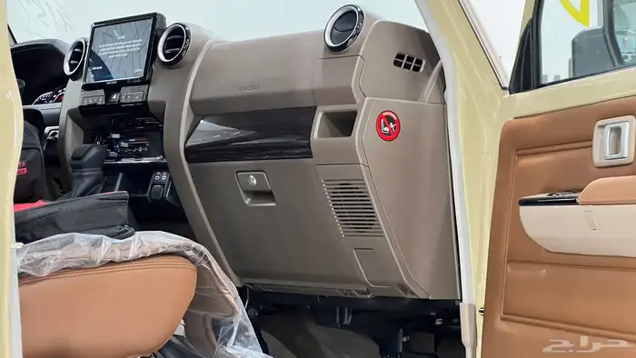 تويوتا شاص غمارتين 2025فل كامل رفرف سعودى ديزل 9