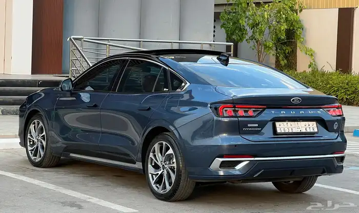 فورد توروس 2023 فل كامل 6