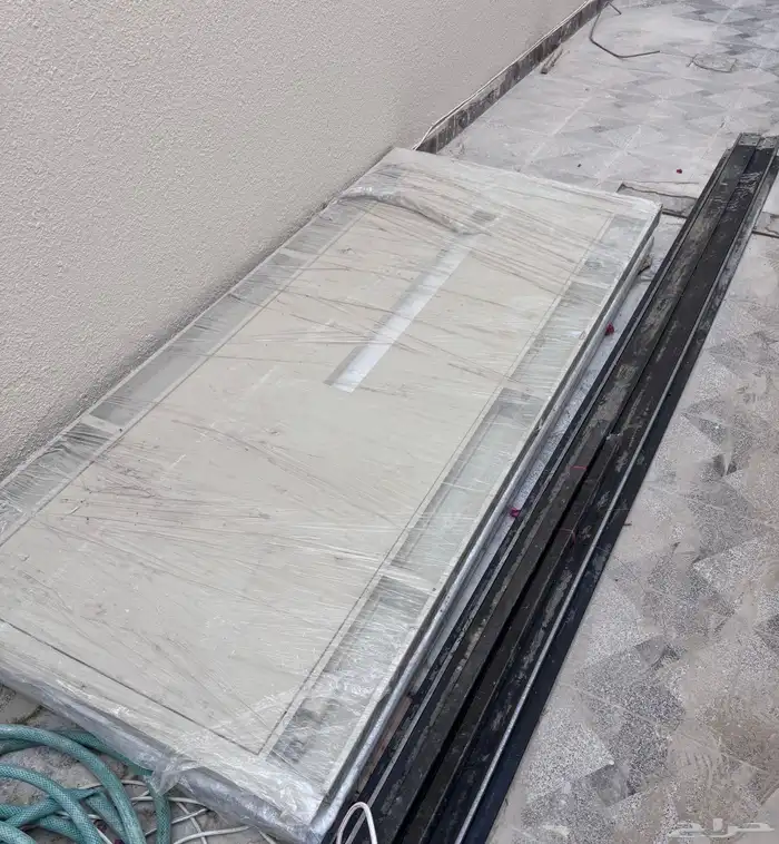 للبيع برج مصعد حديد مع 2 ابواب 2