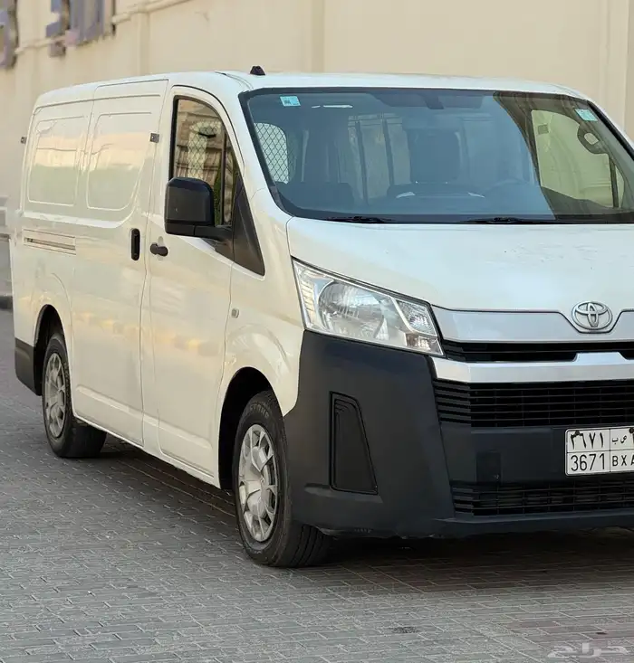 تيوتا-هايس-بضاعه-2020-سقف منخفض 2