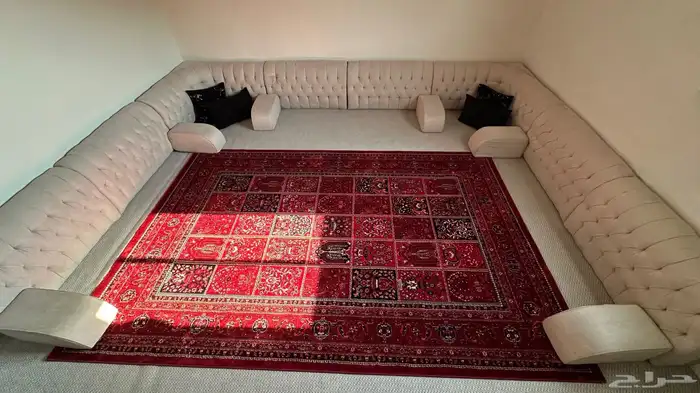 جلسة ارضية 0