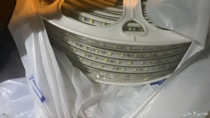 لفة سلك مضيئ 50متر خطين ابيض  7وات 0