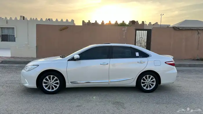 كامري 2017 سعودية فل كامل GLX على الشرط وكالة 8