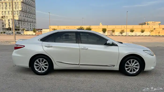 كامري 2017 سعودية فل كامل GLX على الشرط وكالة 9