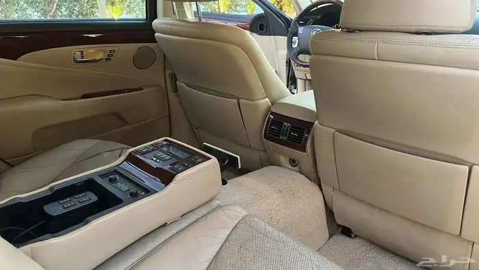 لكزس LS 2012   460 L 13