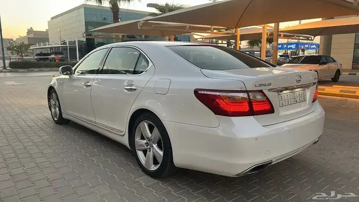 لكزس LS 2012   460 L 7