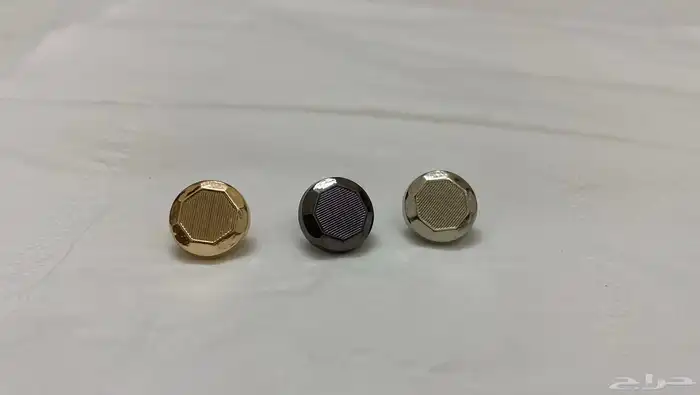 ازرة ثياب رجالي 3