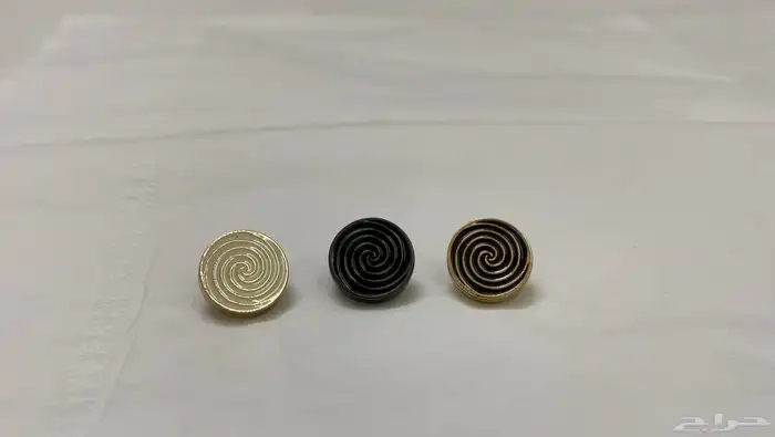 ازرة ثياب رجالي 0