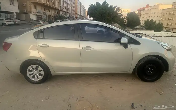 كيا ريو 2012 1