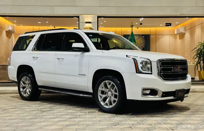 يوكن SLT فل كامل نظيف جدا سعودي 1