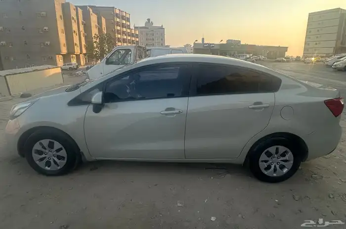 كيا ريو 2012 2