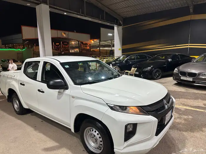 ميتسوبيشي l200 غمارتين ديزل 2021 نضيف جدا 2