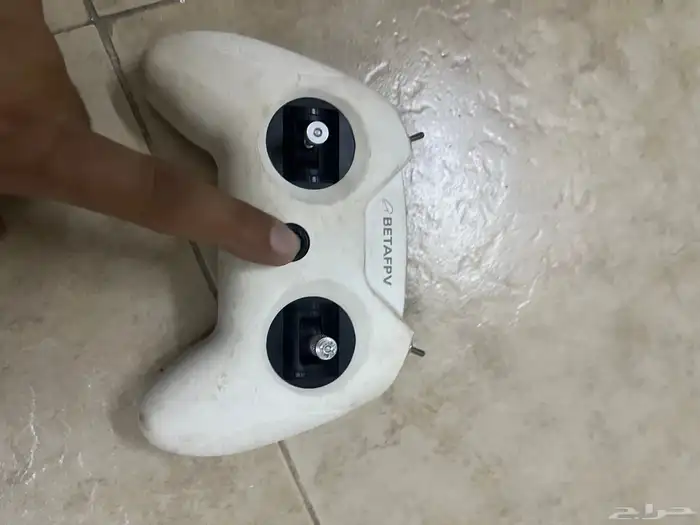 ريموت طائرة درون 6