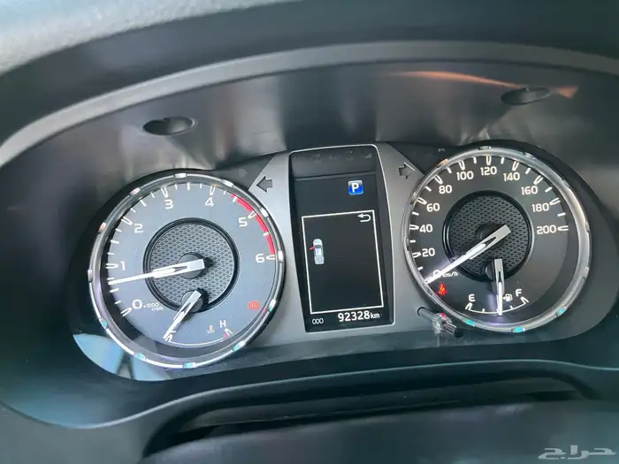 تويوتا هايلوكس 2022 ديزل دبل فل كامل 14