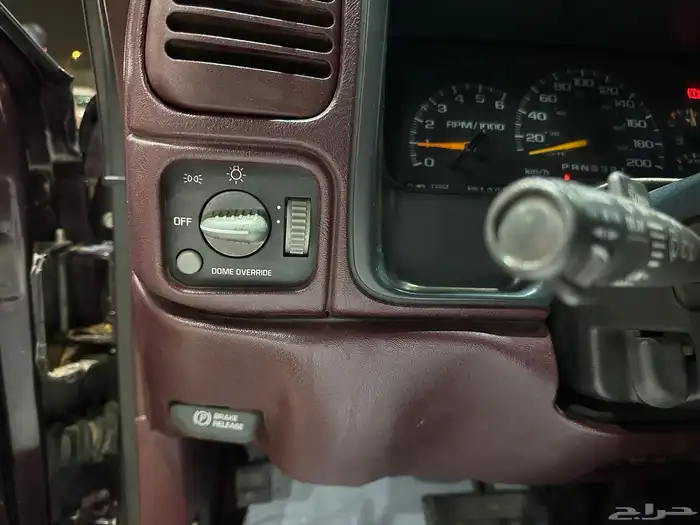 جمس يوكن موديل 1997 مخزن نظيف 14