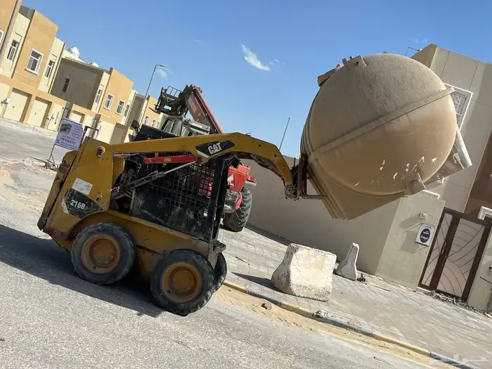 للبيع بوبكات كتر 216 و مكنسه دريل شوكه 1