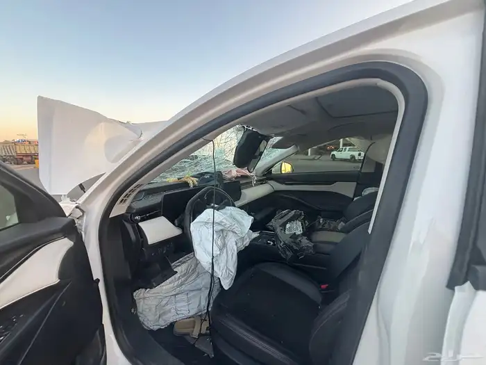 فورد تورس 3023 5