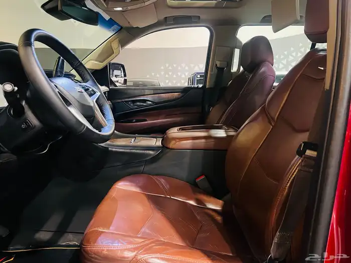 اسكاليد 2015 قصير دبل ( بحالة ممتازة ) 5