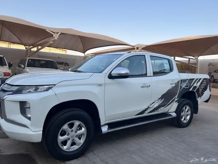 ميتسوبيشي ديزل 2022 L200 نظيف جدا لدى قمة الاطلال 23