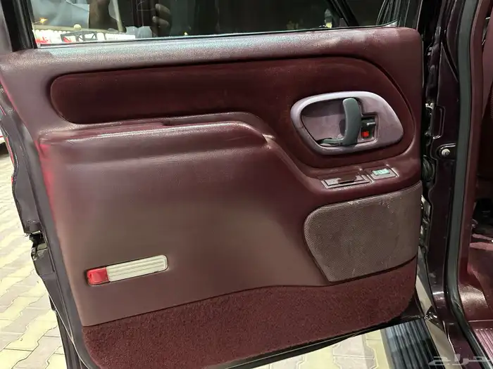 جمس يوكن موديل 1997 مخزن نظيف 21