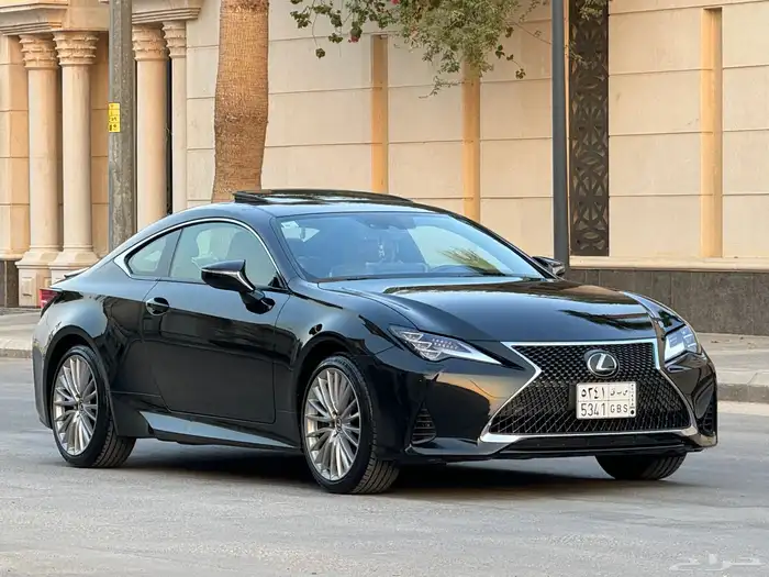 لكزس RC 350 موديل 2023 فل كامل ممشى 16 الف تشيكات وكاله 27