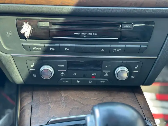 أودي A6 فل رقم 1 14