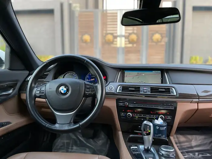 بي ام دبليو - 730Li - 2015 - سعودي 10