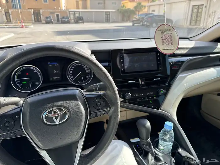 كامري هايبرد LE 2024 10