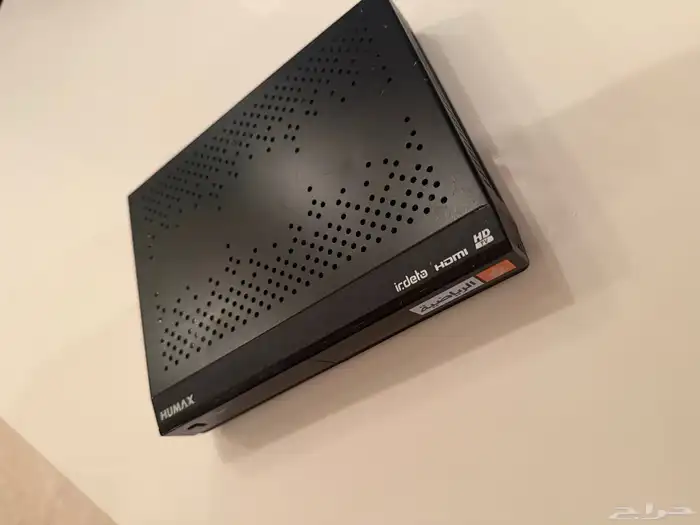 تلفزيون سامسونج ومع التلفزيون ريسيفر هدية من HUMAX 10