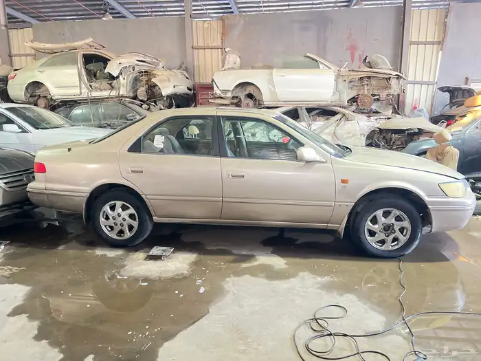 قطع غيار كامري قراندي 2001قير عادي سته سلندر 0