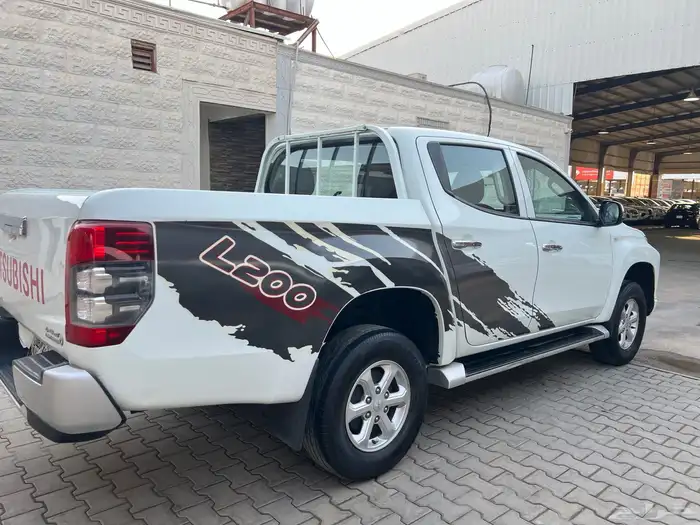 ميتسوبيشي ديزل 2022 L200 نظيف جدا لدى قمة الاطلال 9