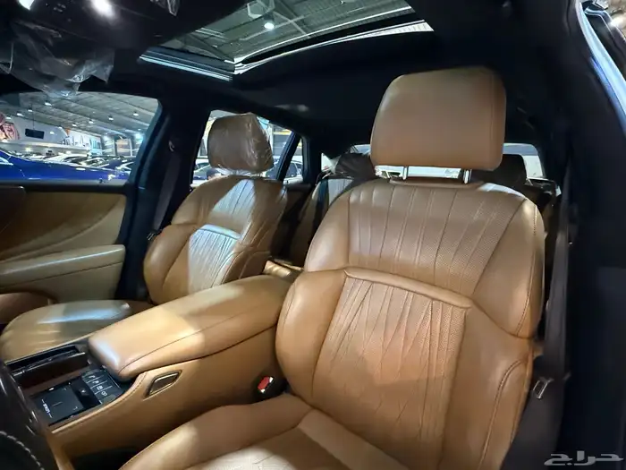 لكزس ES350 2022 (( بحالة ممتازة )) 19