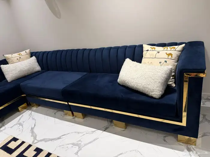 كنب متصل نظيف جدا لقلة الاستخدام 5