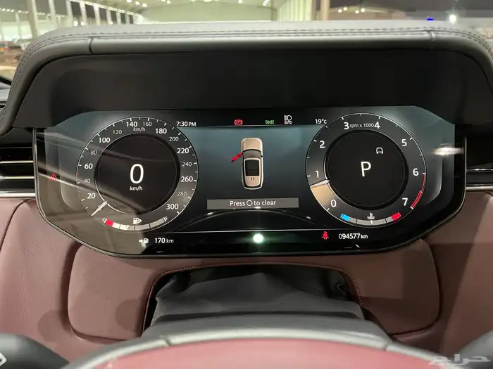 رنج روفراوتوبيغرافى V8سعودى 2023 13