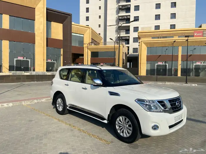 نيسان باترول 2010 نص فل لؤلؤي 4