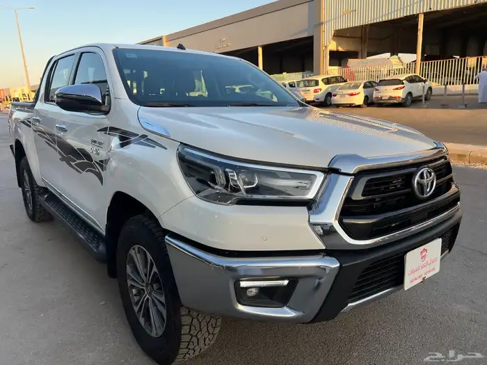 تويوتا هايلوكس 2022 ديزل دبل فل كامل 1