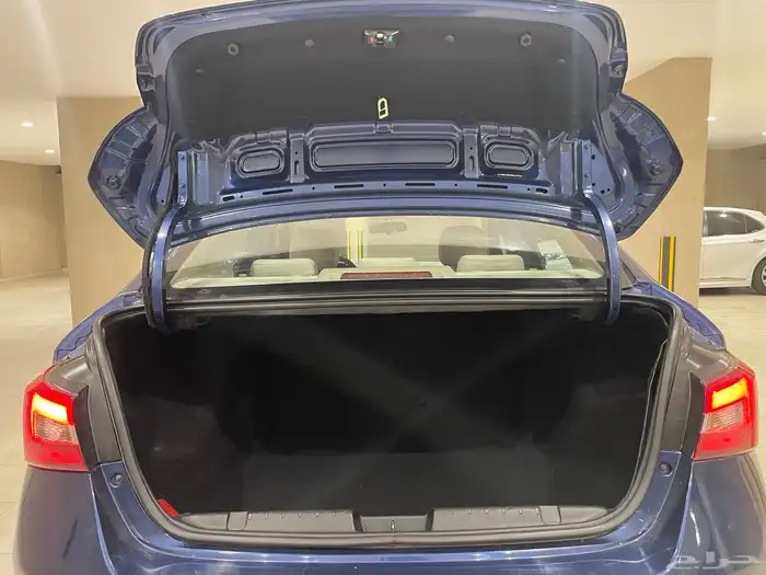 للبيع شيري اريزو 5 2023 26