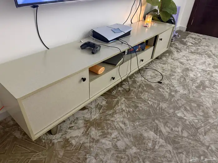 للبيع أثاث نظيف جد ا شبه جديد 7