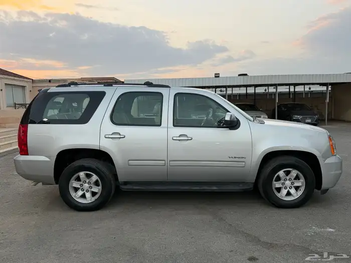 للبيع يوكن 2011 شرط 7