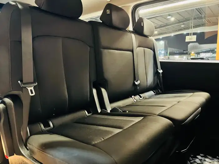 هيونداي ستاريا 2022 ( بحاله ممتازه ) 14