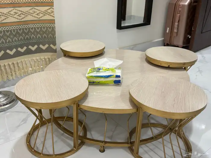 للبيع أثاث نظيف جد ا شبه جديد 10