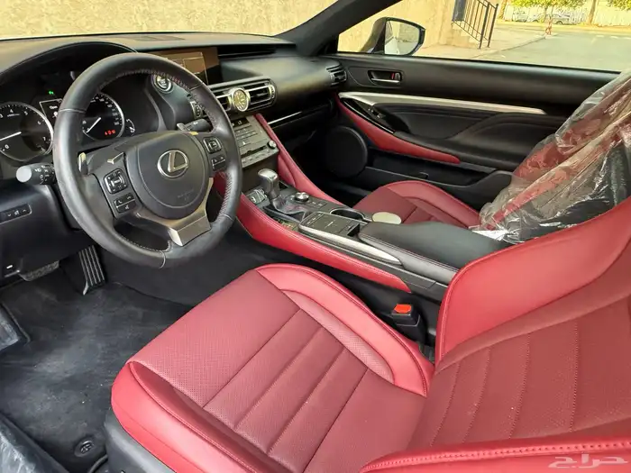 لكزس RC 350 2021 18