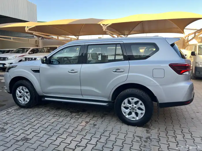 اكستيرا 2021 تيتانيوم نظيف جدا لدى قمة الاطلال 16