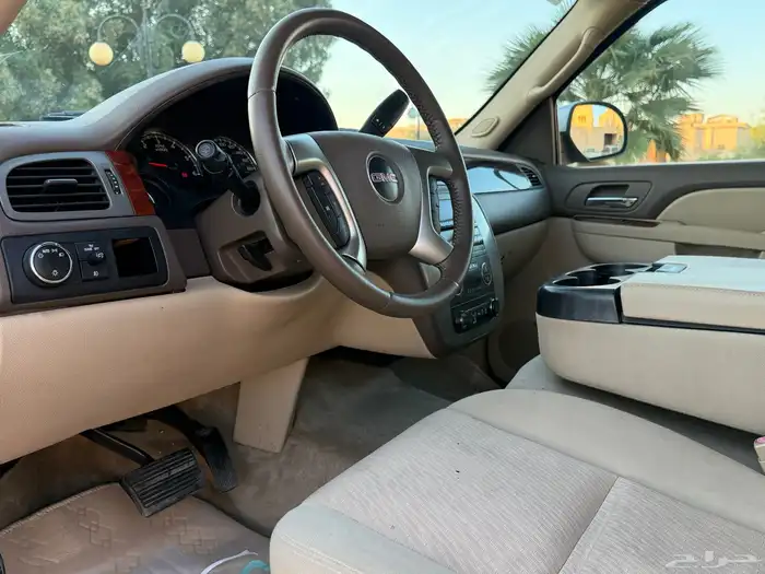 يوكن GMC 2013 XL طويل سعودي التوكيلات نظيف جدا 17