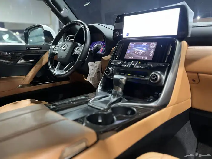 لكزس LX 600 BB 12